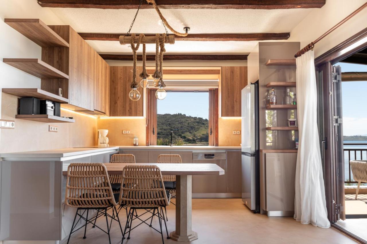 Alkis House By Aegiankazarte Apartment Kapotidhes ภายนอก รูปภาพ